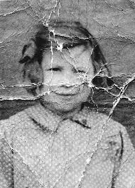 Help restore cut off photo corner?