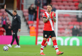 From his wife or girlfriend to things such as his tattoos, cars discover everything you want to know about daniel ings: Danny Ings Completes Shock Move From Saints To Aston Villa Daily Echo