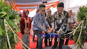 Kata kata lucu bahasa sunda tentang cinta. Relokasi Kantor Kas Bni Banyu Urip Bidik Lebih Banyak Dpk Dan Kredit Berbagai Sektor Usaha Surya