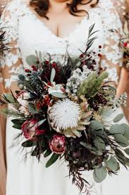 Check spelling or type a new query. Moderner Brautstrauss Mit Konigs Protea Eukalyptus Disteln Winter Wedding Flowers Bouquets Wild Wedding Bouquet Flower Bouquet Wedding