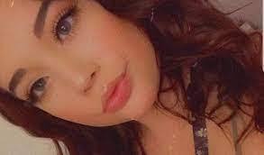 Lindsey Winchell's Instagram, Twitter & Facebook