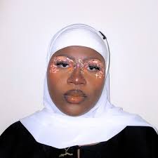 BUBBLES PARTY 🫧 inspo: @awamally blowing bubbles a samabo 😭 STARS 🌟 OF  THE SHOW @glisten_cosmetics liner in milk @nyxcosmetics fat oil in follow  back @danessamyricksbeauty color fix metallic in romance .💘 #