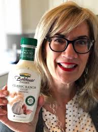 We may be a bit biased, but here at Hy-Vee we think YOU are the best  customer! Today is Get to Know Your Customer Day, so our Hy-Vee Dietitians  asked 4 Hy-Vee