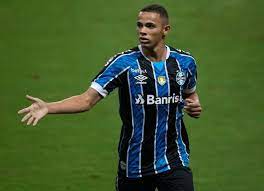 Braço social do clube, é uma associação sem fins lucrativos que tem por finalidade atender crianças e adolescentes em situação de vulnerabilidade social, por meio de atividades em horário inverso ao da escola. Khaled Al Nouss Pa Twitter Juventus Are Planning To Sell Douglas Costa To Gremio For 11m Or Take An Advantage For Signing Talents Like Vanderson Rb 19 Guilherme Azevedo Winger 19 Pedro