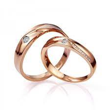 Pin By Fernando Villar Medina On Couple Wedding Bands Cool Wedding Rings Couple Wedding Rings Couple Ring Design