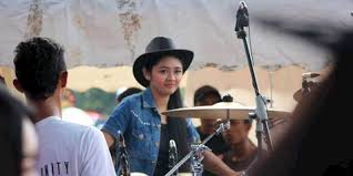 Full album new kendedes 2020 mp3 & mp4. Kisah Hujan Sawer Tawuran Pengalaman Epep New Kendedes Saat Di Panggung Kapanlagi Com