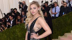 Chloe Grace Moretz on Her Feud With Kim Kardashian Over Nude Selfie - ABC  News