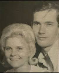 Reason for sister wives apology tour