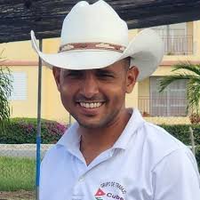 Arcadis Javier (@ArcadisJ)