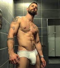 Aingeru Vilabrille - 49 porn photos - uncensored access