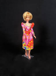 Pretty hairstyles easy hairstyles girl hairstyles waitress hairstyles straight hairstyles hair up retro hairstyles scarf hairstyles classy hairstyles wedding hairstyles hair day your hair hello. Lot Vintage Blonde Hair Happenin S Francie Wearing Tagged 3456 Wild Flowers