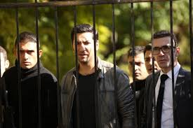 Ulusal yayın yapan bu kanal rtük tarafından kontrol edilmektedir. Turkiye Gazetesi Foto Galeri Cukur Canli Izle Cukur 40 Bolum Canli Izle Cukur Yeni Bolum Canli Izle Cukur Show Tv Puhu Youtube Izle 14