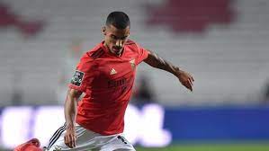 Sl benfica fifa 21 рейтинг команды. A Bola Chiquinho Para Baixar Preco De Al Musrati Benfica