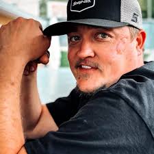 Dellani Fix and Austin Conn's Wedding Website