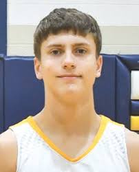 Pirates win battle of division leaders