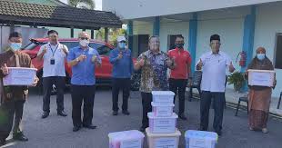 » ppd negeri perak ppd kerian ppd ulu perak ppd kinta utara ppd manjung ppd perak tengah ppd batang padang ppd kuala kangsar ppd larut matang selama ppd hilir perak. Calon Spm Terima Sumbangan Alat Tulis Daripada Kerajaan Negeri