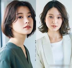 Vì sao nói phụ nữ khi bước vào tuổi trung niên để “tóc ngắn” lại càng toát  lên khí chất?