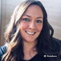 5 "Leslie Custer" profiles