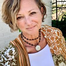 Jen Tucker Art + Design