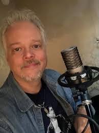 Jeff Capps's Instagram, Twitter & Facebook