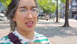 Hello ladies,, Here's a short video from Gabi., Its a brief update of her  summer so far and summary of upcoming activities.