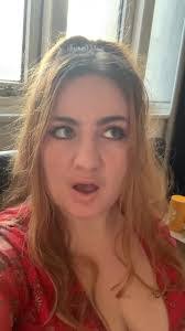 Jasmine Oates's Instagram, Twitter & Facebook