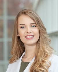 Lauren Herron's Instagram, Twitter & Facebook