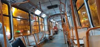 Viitorul acestor mijloace de transport este nesigur, deoarece cambodgia încearcă să își modernizeze sistemul de cale ferată. Societatea De Transport Bucuresti Vrea SÄƒ ScumpeascÄƒ PreÅ£ul Unei CÄƒlÄƒtorii Cu Mijloacele De Transport In Comun Audio Europa Fm