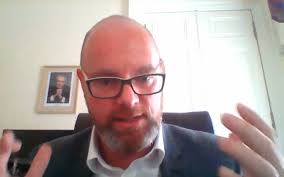 Za katedru se také povinně nemus. Ministri Skolstvi Vyzvali Nevladni Organizace Ke Spolupraci Na Tvorbe Vzdelavacich Materialu Eduin