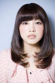 ナチュラルハーフカール euphoria ユーフォリア aoyama アオヤマ のヘアスタイル ヘアスタイル 四角顔 ヘアスタイル 四角顔