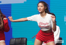 Well, now i take it back. Naver Why Did She Unfollow Yo Ah In Iu And Yoo Byungjae Seolhyun Answers Pannì¢‹ì•„