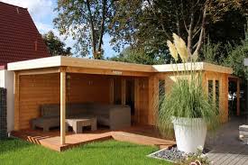 Kundenbild Flachdach Gartenhaus Modell Quinta 44 Iso Patio Gardens Buzzfeed Outdoor Buildings Roof Garden Pergola