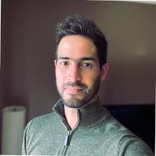 Kong Huang Email & Phone Number