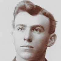 Viola Wilcox's Instagram, Twitter & Facebook