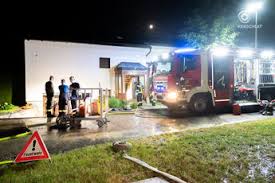In altmünster wird heute tagsüber bei regen eine temperatur von etwa. Unwetter Feuerwehren In Oberosterreich Gefordert Salzburg24