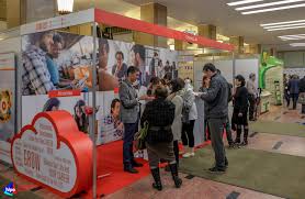 Nu toti cei care au participat anii trecuti la bursa de joburi erau studenti. Noutate Angajatori De Top Bucuresti Catalyst