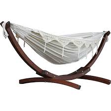 Doppelhangematte Aus Baumwolle Mit Stabilem Bogengestell Aus Massivkiefernholz Natural Hangematte Ideen Naturlicher Stil Hangemattengestell