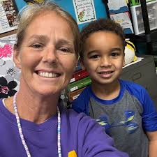 6737164?width=600&height=600&cropmode=Fill&anchor=Center