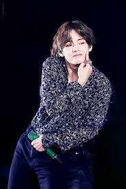 Lyrische zitate · bts gruppe · süße tiere · jimin · v taehyung · bts bangtan junge · bts jungkook. Pin By Leeigh Official On Kim Taehyung Kim Taehyung Taehyung V Taehyung