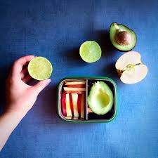 Do it wrong, and they'll turn a completely unappetizing shade of brown. Packing Avocados Apples Bananas And Pears In Lunches The Natural Nurturer