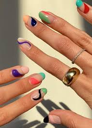 Don T Get Tangled Up Choose Simple And Generous Short Gradient Nails In Spring And Summer 2020 Keep Creating Beauty And Warm Home Find More Happiness In Dai Gel Nails Minimalist