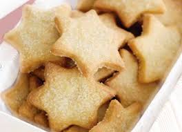 Les Biscuits Traditionnels De Noel A La Vanille Sont Des Biscuits A Base De Farine Poudre D Amandes Sucre Huile Thermomix Recette Recette Facile Thermomix