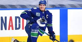 Последние твиты от canucks hockey blog (@canuckshockey). Hockey Fans Debate Whether The Canucks Are Now Canada S Team Offside