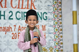 Maybe you would like to learn more about one of these? Lincah Santri Cilik Berpidato Dengan Judul Pentingnya Menuntut Ilmu