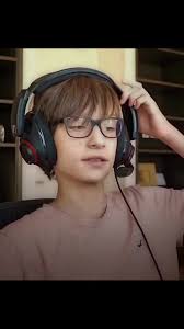 he finally made a new acc😍🤞 #fyp #foryourpage #fypm #yourpage #fyppage  #foryoupage #fypchallenge #fypシ #tiktok #fypage #ronaldkurzawa #foryou