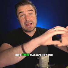 Joseph Clough (@joseph_clough) • Instagram-foto's en -video's