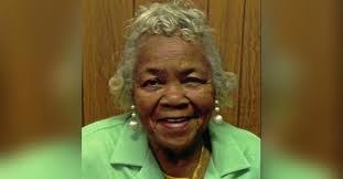 Rosie Sims's Instagram, Twitter & Facebook