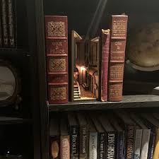 Italian Alleyway Book Nook And Book Shelf Insert Etsy In 2020 Book Nooks Bookshelves Bookshelf Decor