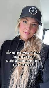 Daphne Roberts's Instagram, Twitter & Facebook