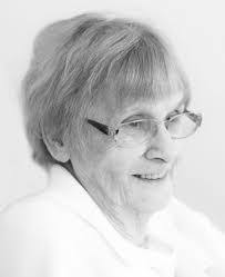 Michelle Uecker's Instagram, Twitter & Facebook